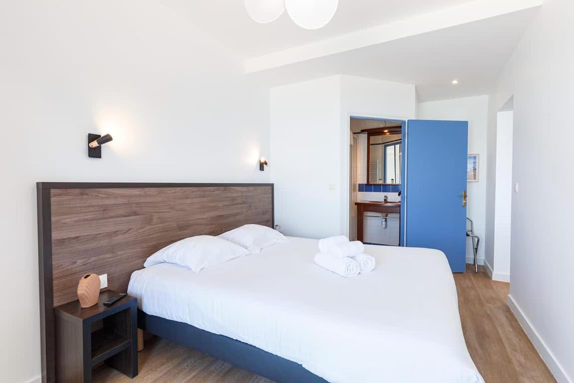 Les Pieds Dans L'Eau - Appartment 1 - Vue Mer Cancale Exterior foto